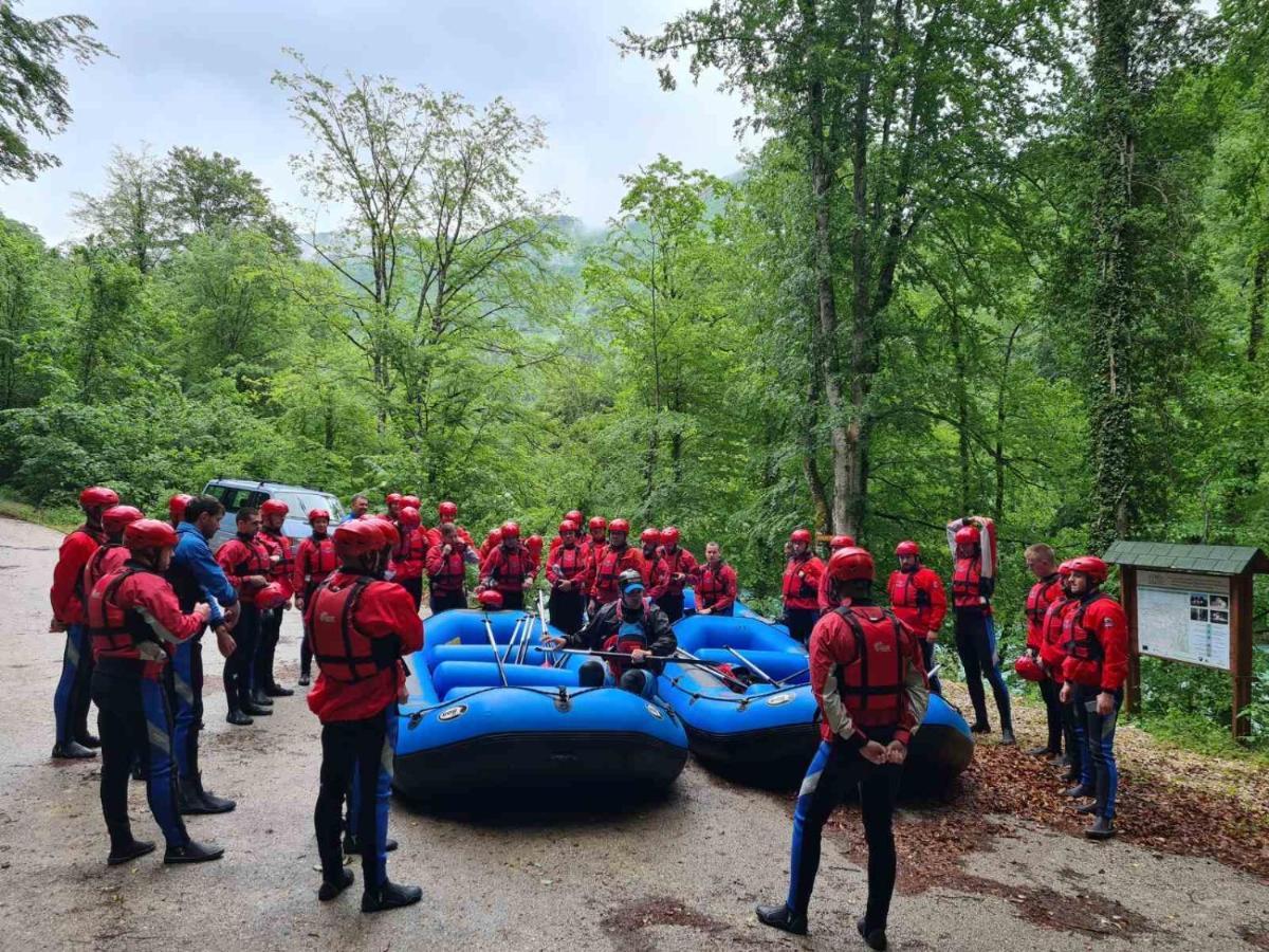 Rafting Blue River Tara Scepan-Polje 외부 사진